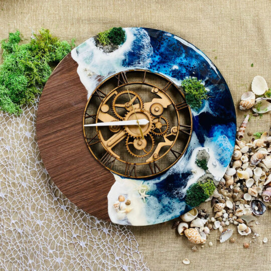 Decorative Oceanic Theme Handmade Epoxy Ring Wall Clock